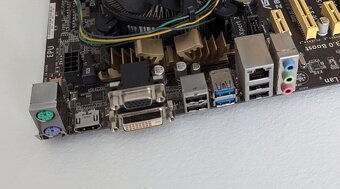 ASUS Z87-K + i5-4690 + 16GB DDR3 - 2