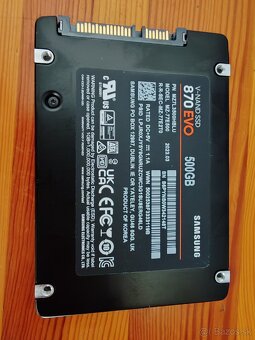 Predám 500GB 2.5" SSD SAMSUNG 870EVO SATA - 2