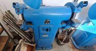 Prodávám Použitá dvoukotoučová brusku BL 3 D, r. v. 1973 - 2