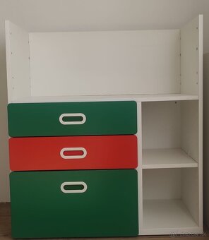 Postieľka s plutíkom - 2