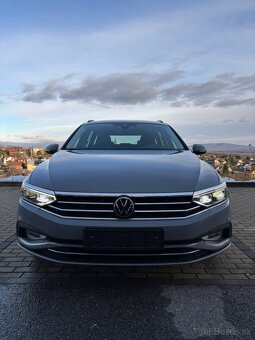 Volkswagen Passat Variant 110KW EVO TDI/7AT DSG - 2