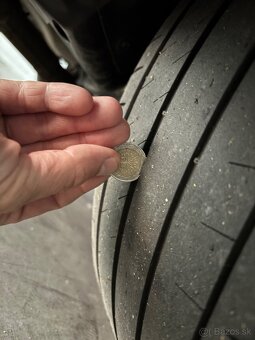 Michelin pilot sport 4S 285/30 R20 - 2