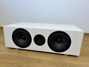 Zakazkovy centralny reproduktor SB Acoustic a STX - 2