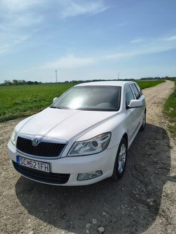 Škoda Octavia Combi 1.6 TDI CR DPF Ambiente - 2