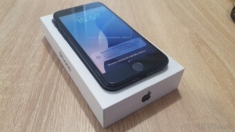 Apple Iphone SE 2020 - 2