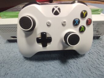 XBOX ONE S - 2