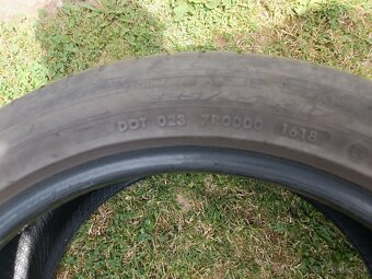 225/45 R17 - 2