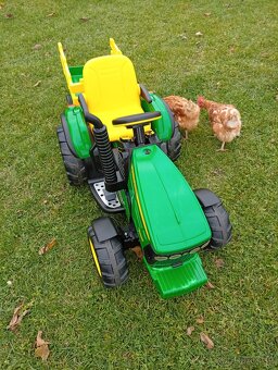 Elektrický traktor John Deere Ground Force - 2