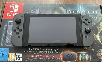 Nintendo Switch Diablo III Limited Edition - 2