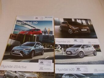 HYUNDAI - mix prospektů – 8 kusů - 2