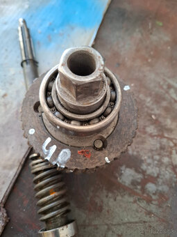 prevodovka T20 šnekové kolo hriadeľ - 2