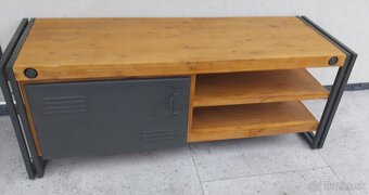 Predam dizajnovy tv stolik - 2