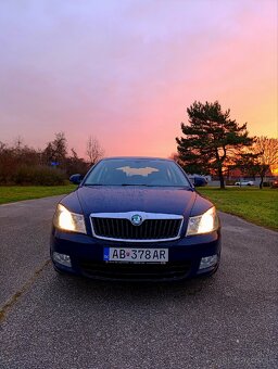 Škoda octavia 1,6TDI Elegance 2013
- 2