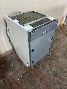 Vstavana myčka Beko uzka - 2