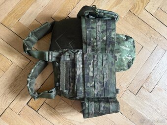 Taktická vesta na airaoft - 2