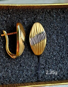 Zlate nausnice vrubkovane - 2