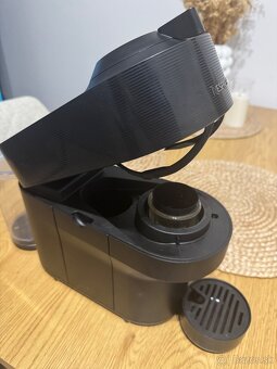 Nespresso kavovar - 2