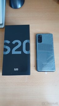 Samsung S20 na súčiastky - 2