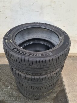 LETNE PNEUMATIKY 235/55 R19 - 2
