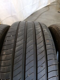 Pneu 225/50 R17 letné - 2