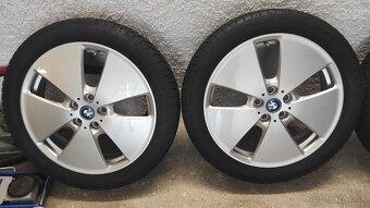 BMW i3 sériové kolesá - 2