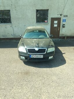 Škoda Octavia - 2