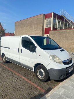 Opel vivaro - 2