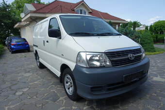 Toyota Hiace 2.5 I D-4D 117 SWB Standard 4WD - 2