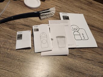 AVENT elektrická odsavacka sada - 2