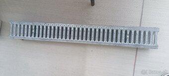 Betónový odvodňovací zľab - 2