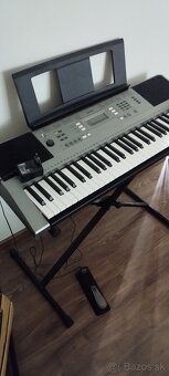 Yamaha PSR E353 - 2