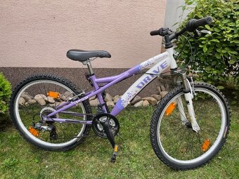dievčenský bicykel - 2