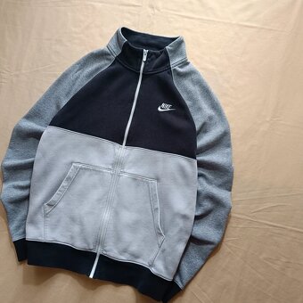 Nike tepláková mikina čierna biela sivá mikina s logom M - 2