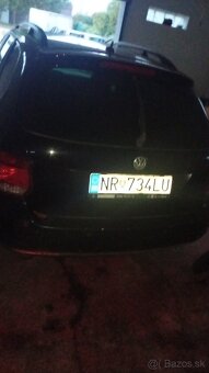 Rozpredám vw.golf 6 combi čierny 1.6tdii 5 manual - 2
