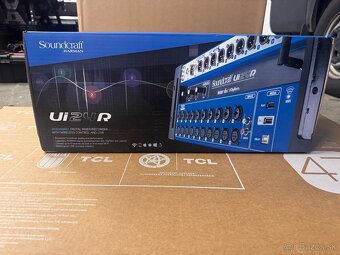 Soundcraft Ui24R - 2