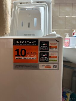 ZA LACNO Predám práčku s 10 ročnou zárukou - 2