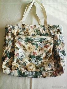 Kabelky a tašky - 2