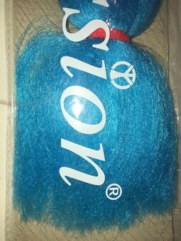 Umelé vlasy, fialové, modré - 2