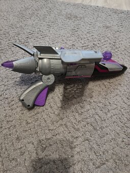 Päť patrol Skye - 2