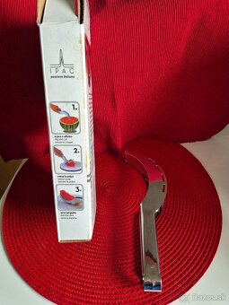 Krájač na dyne a melóny - 2