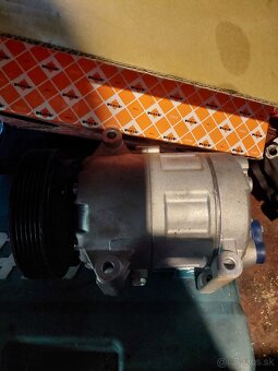 Kompresor klimatizacie 00032208 - 2