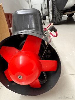 Kurenie Tatra 613 - 2