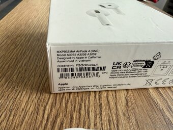 Apple AirPods 4 ANC sluchatka - 2