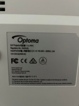 Projektor Optoma + plátno - 2