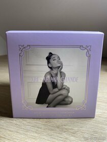 Ari Ariana Grande parfém - 2