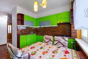 "REZERVOVANÝ" Ponúkam na predaj 3 izbový byt, Dargovských - 2