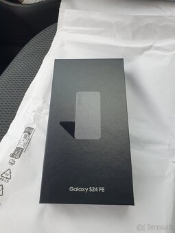 Galaxy S24 FE - 2