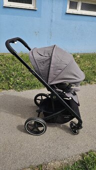 Cybex Balios S 2022, sivý kočík - 2