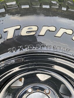31x10,5 r15 - 2