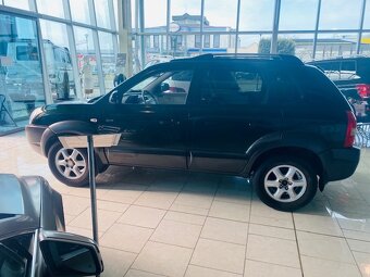 Hyundai Tuscon 2.0 CRDi Elegance 4WD Automatik - 2